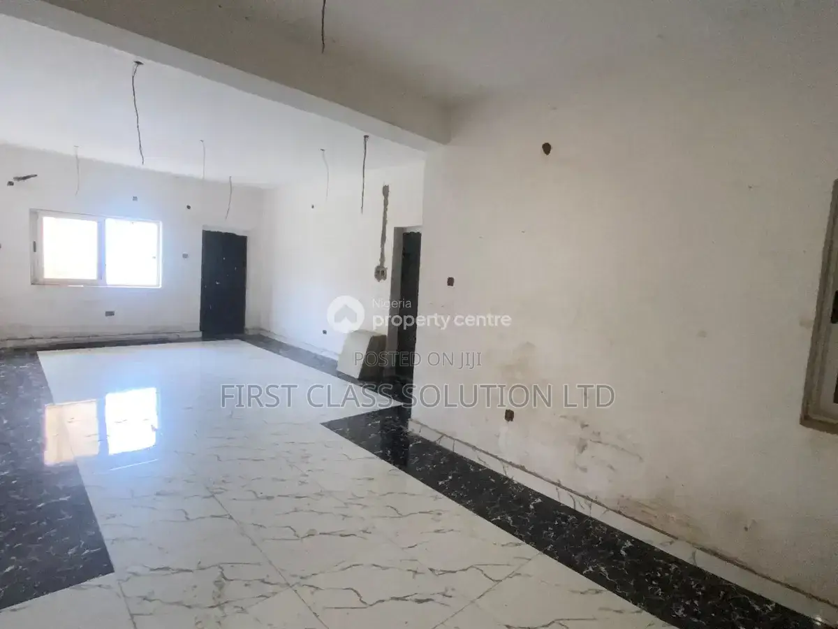 3bdrm Block of Flats in Utako for sale