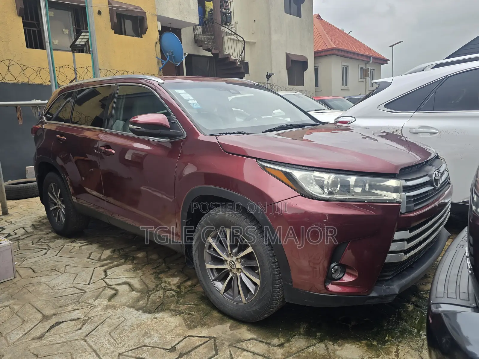 Toyota Highlander XLE 4dr SUV (3.5L 6cyl 6A) 2015 Burgundy