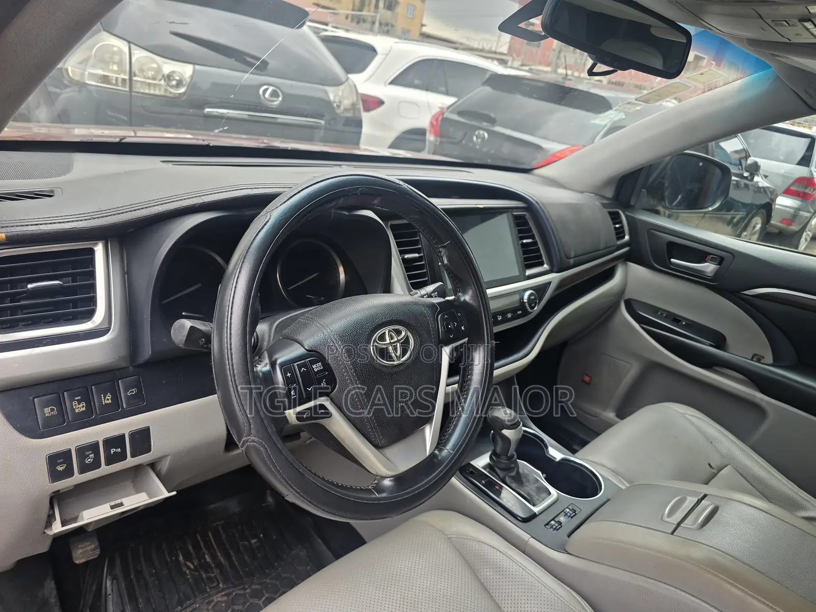 Toyota Highlander XLE 4dr SUV (3.5L 6cyl 6A) 2015 Burgundy