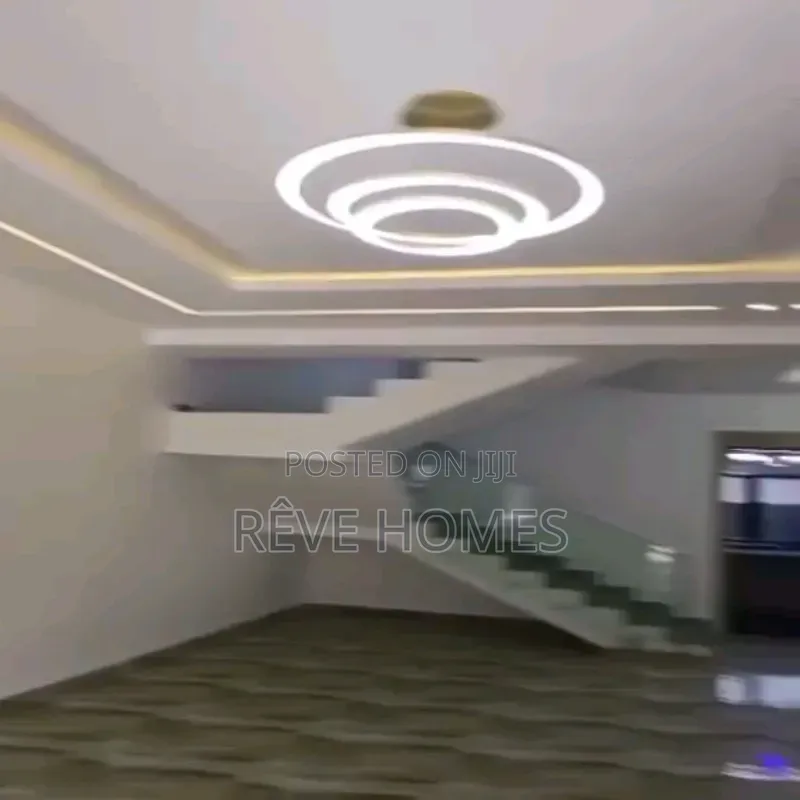 4bdrm Duplex in Ogudu GRA for rent