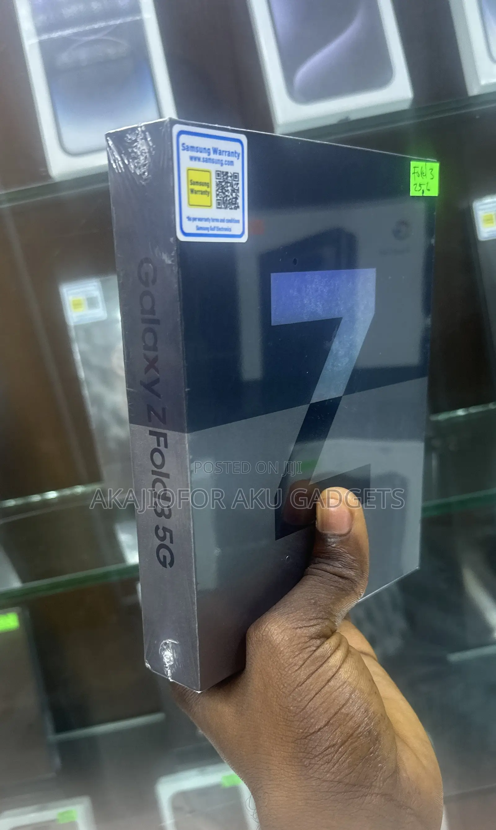 New Samsung Galaxy Z Fold 3 256 GB Black