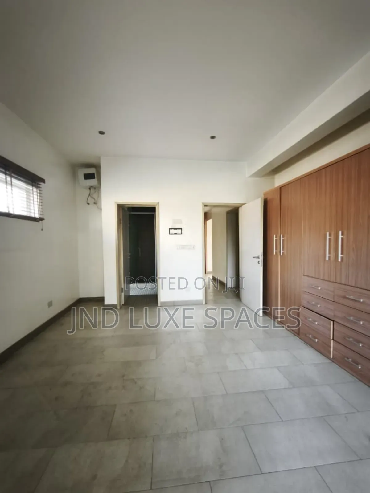 3bdrm Apartment in Ikeja GRA for rent