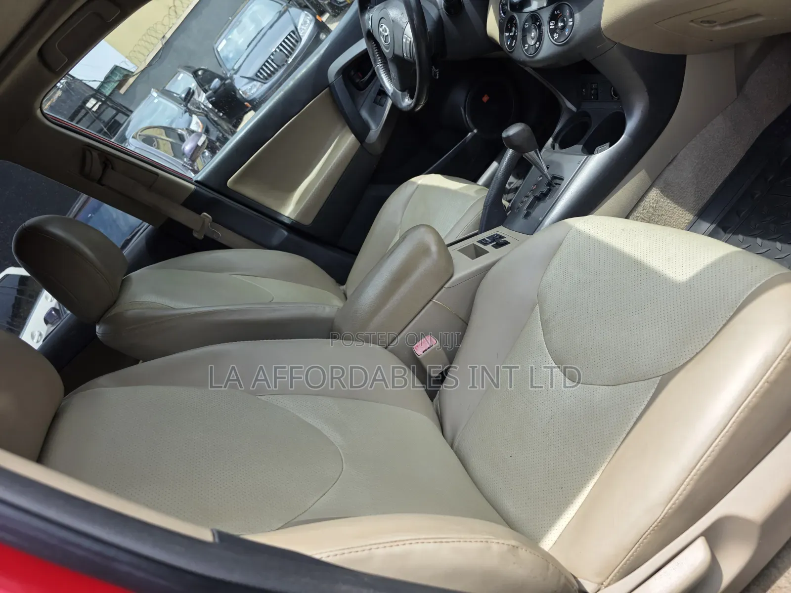 Toyota RAV4 2.5 Limited 2010 Red
