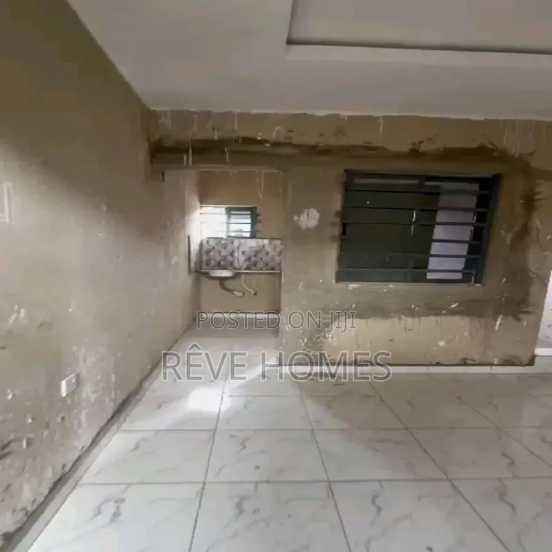 Studio Apartment in Shomolu / Shomolu for rent