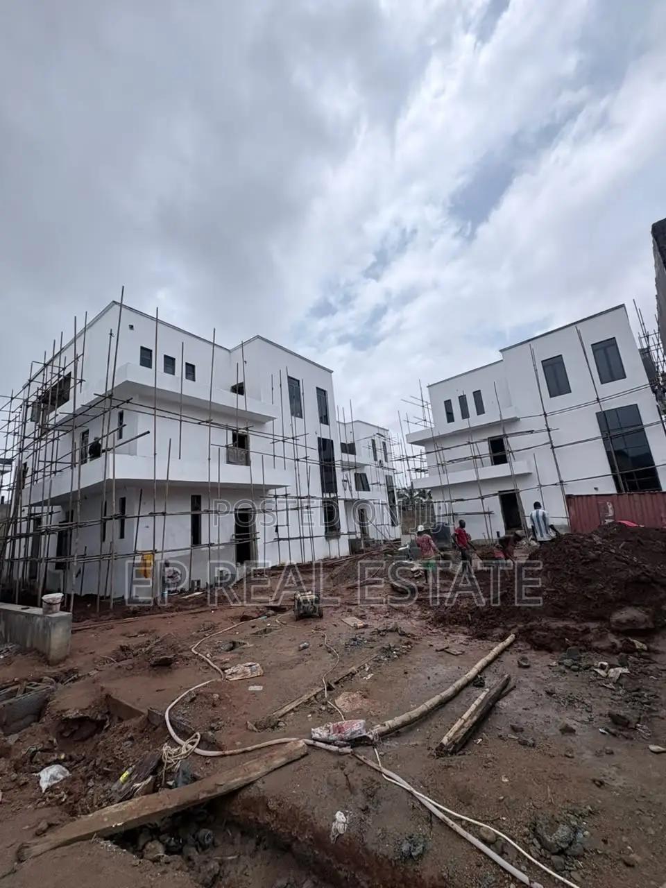 5bdrm Duplex in Katampe Extension for sale