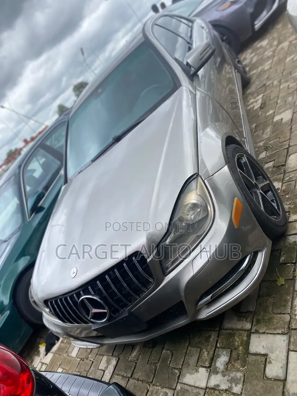 Mercedes-Benz C300 2012 Gray