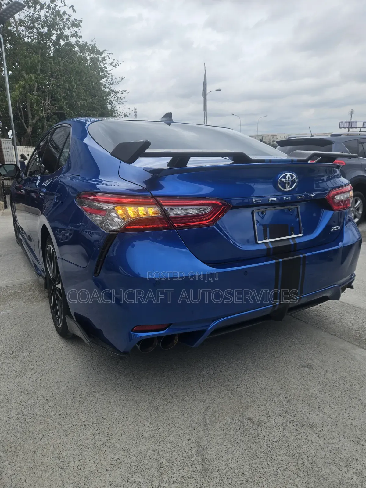 Toyota Camry 2018 Blue