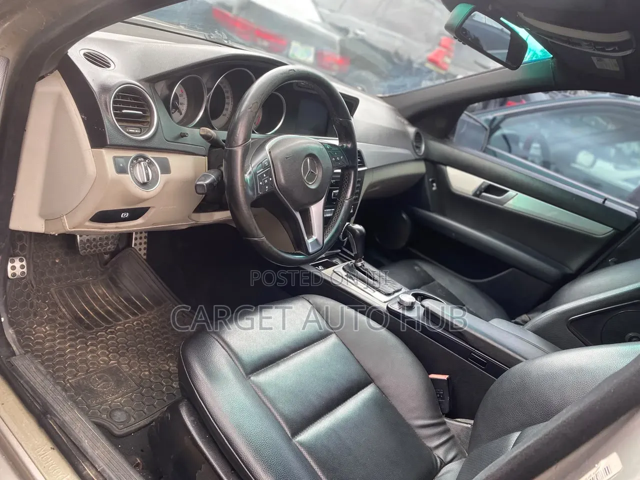 Mercedes-Benz C300 2012 Gray
