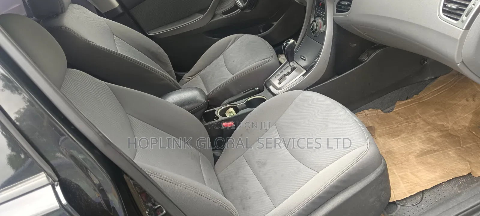 Hyundai Elantra Touring SE Automatic 2012 Black