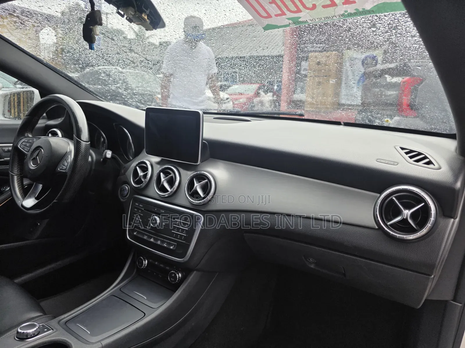 Mercedes-Benz CLA-Class CLA 180 d Sedan 2015 White
