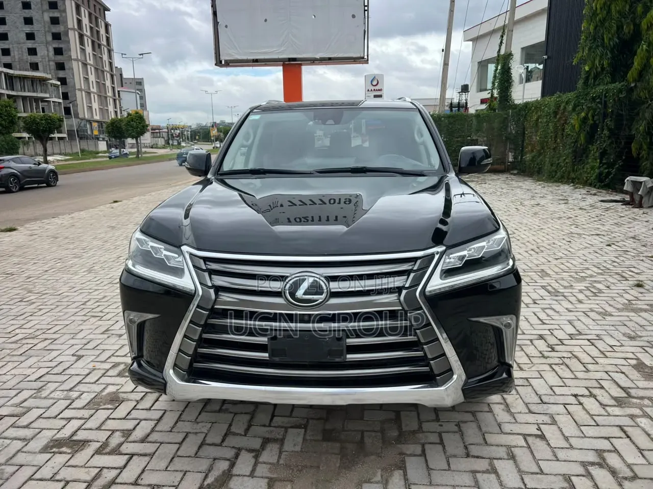 Lexus LX 2018 Black