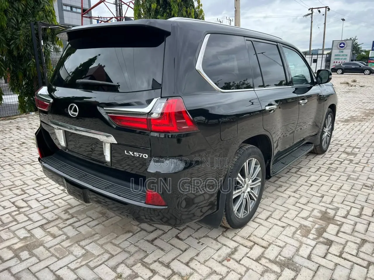 Lexus LX 2018 Black