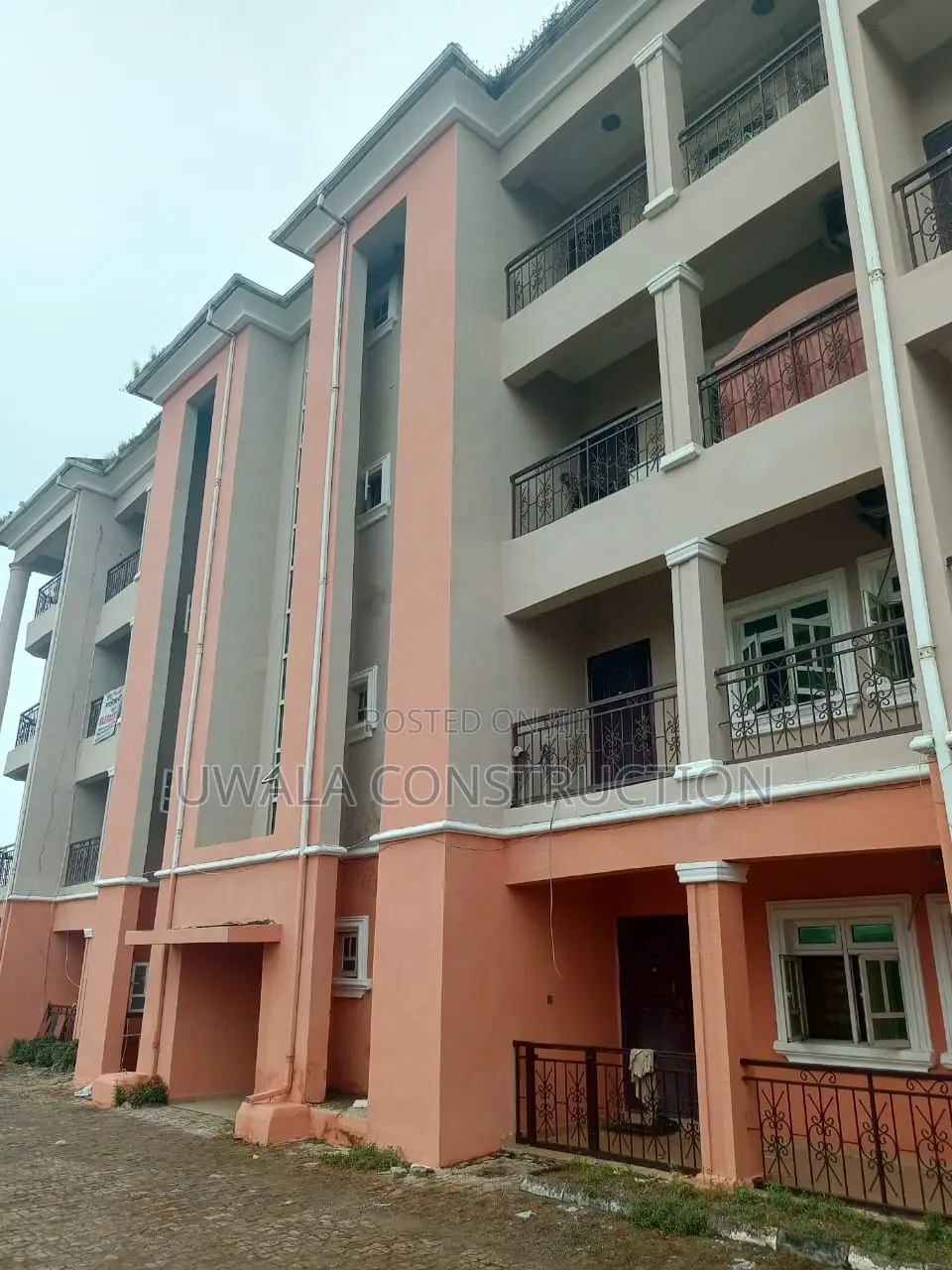 4bdrm Apartment in Life Camp for rent