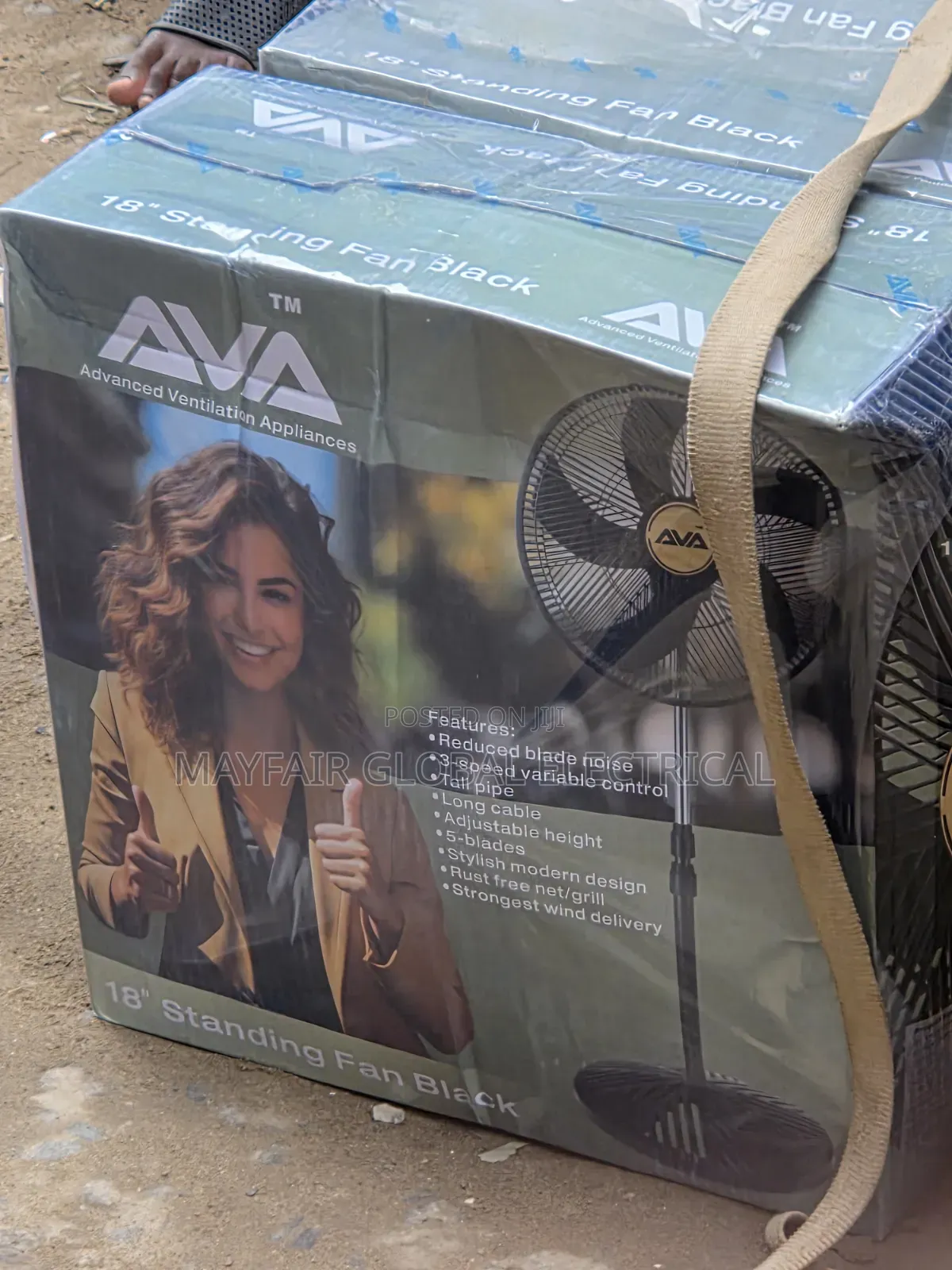 Quality Ava 18" Standing Fan (Black)