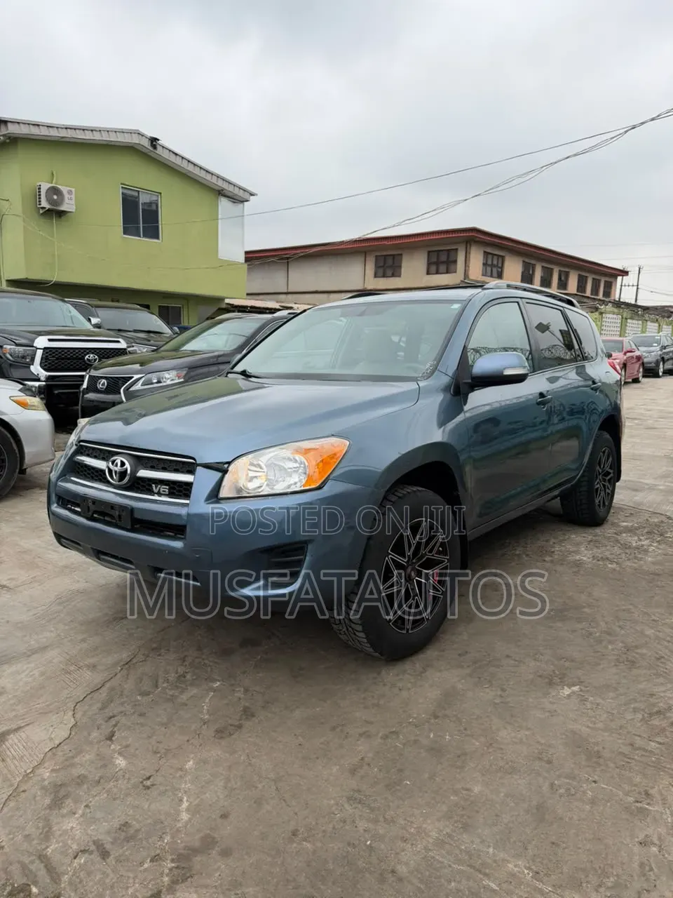 Toyota RAV4 2010 Blue