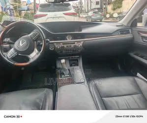 Lexus ES 350 FWD 2016 Gray