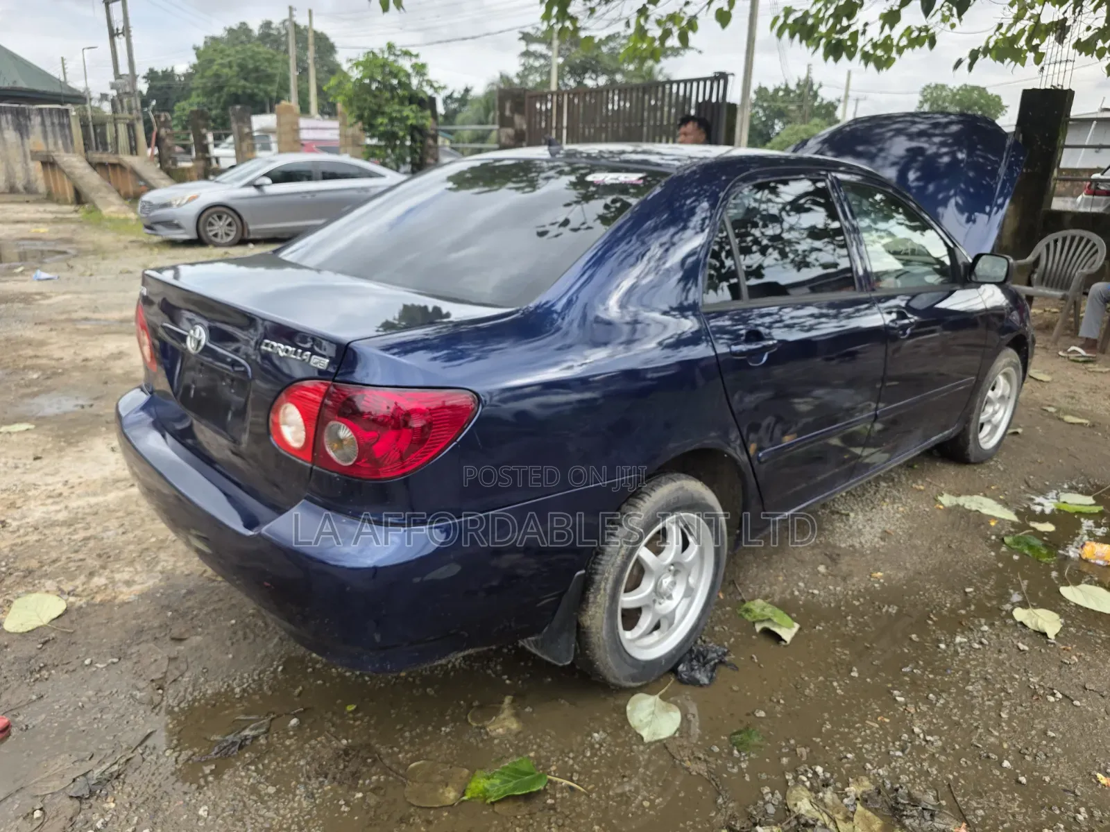 Toyota Corolla LE 2005 Blue