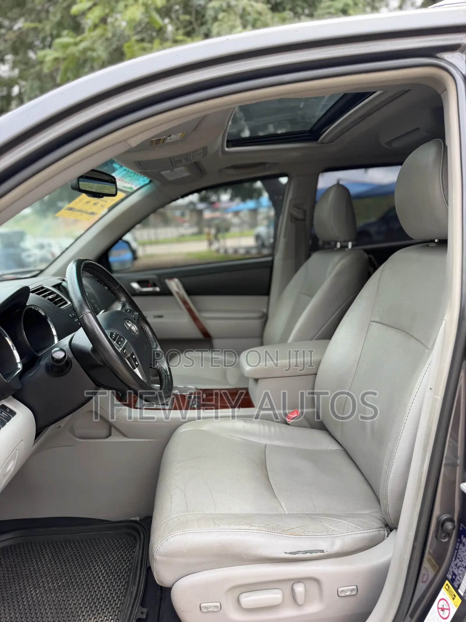 Toyota Highlander Limited 3.5l 4WD 2013 Gray