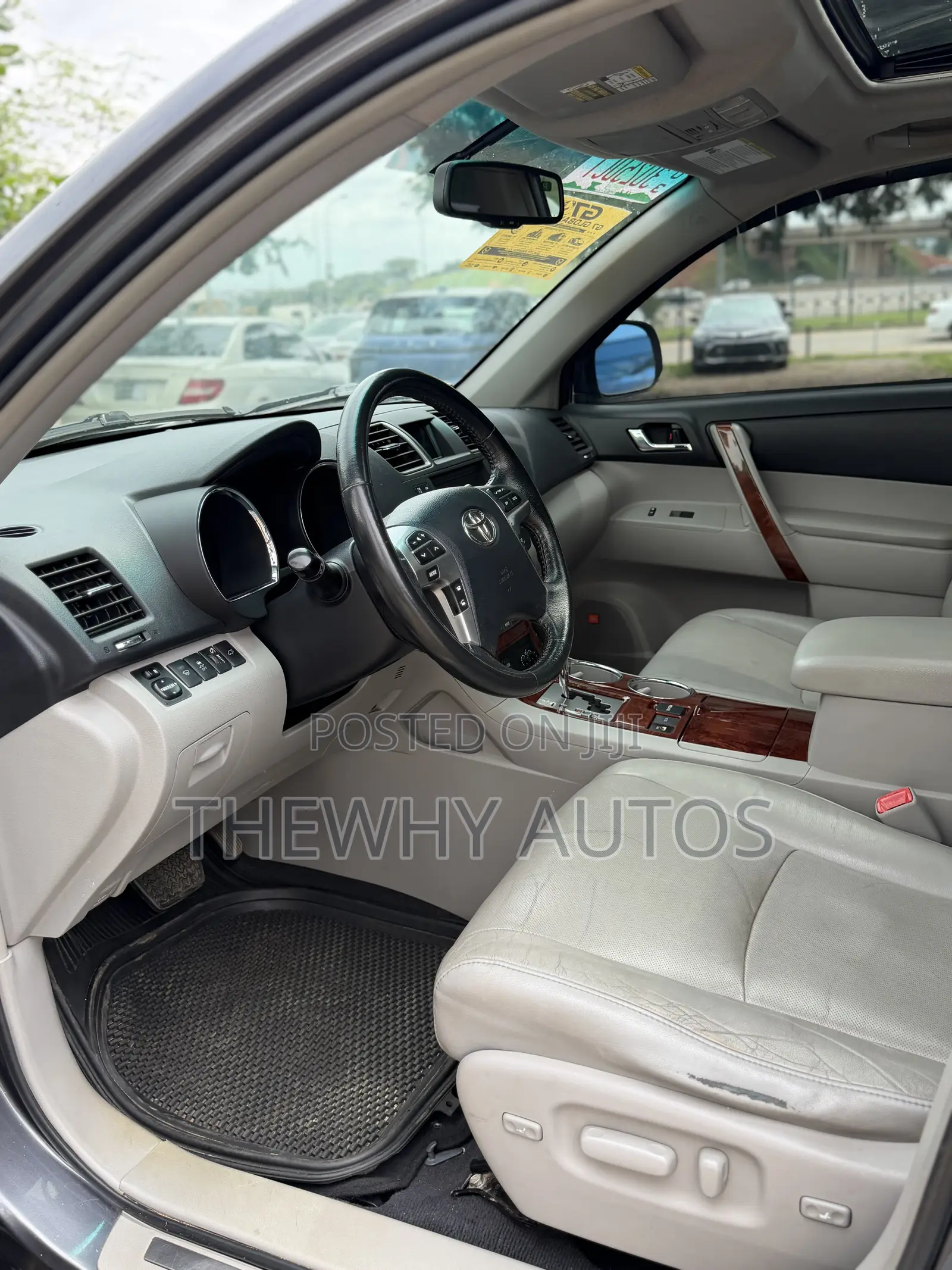 Toyota Highlander Limited 3.5l 4WD 2013 Gray