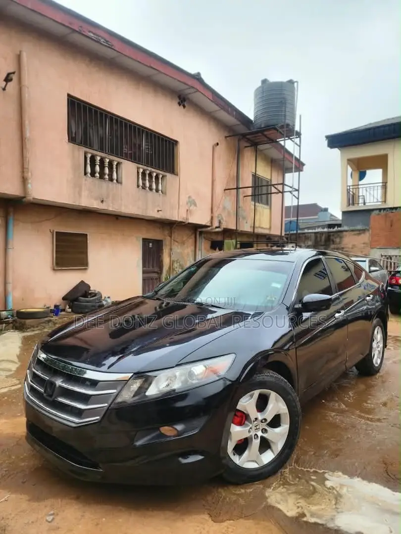 Honda Crosstour 2010 Black
