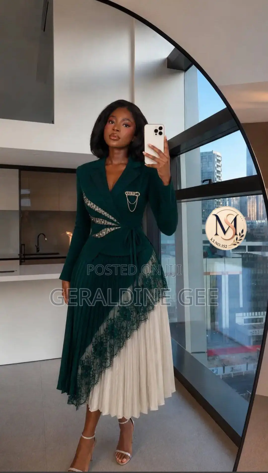 Queens Elegant Outfit for My Authentic Classic Outfit for Any Events