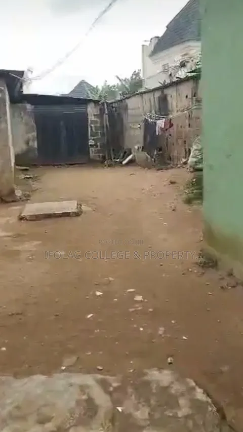 2bdrm Block of Flats in Ijegun for sale