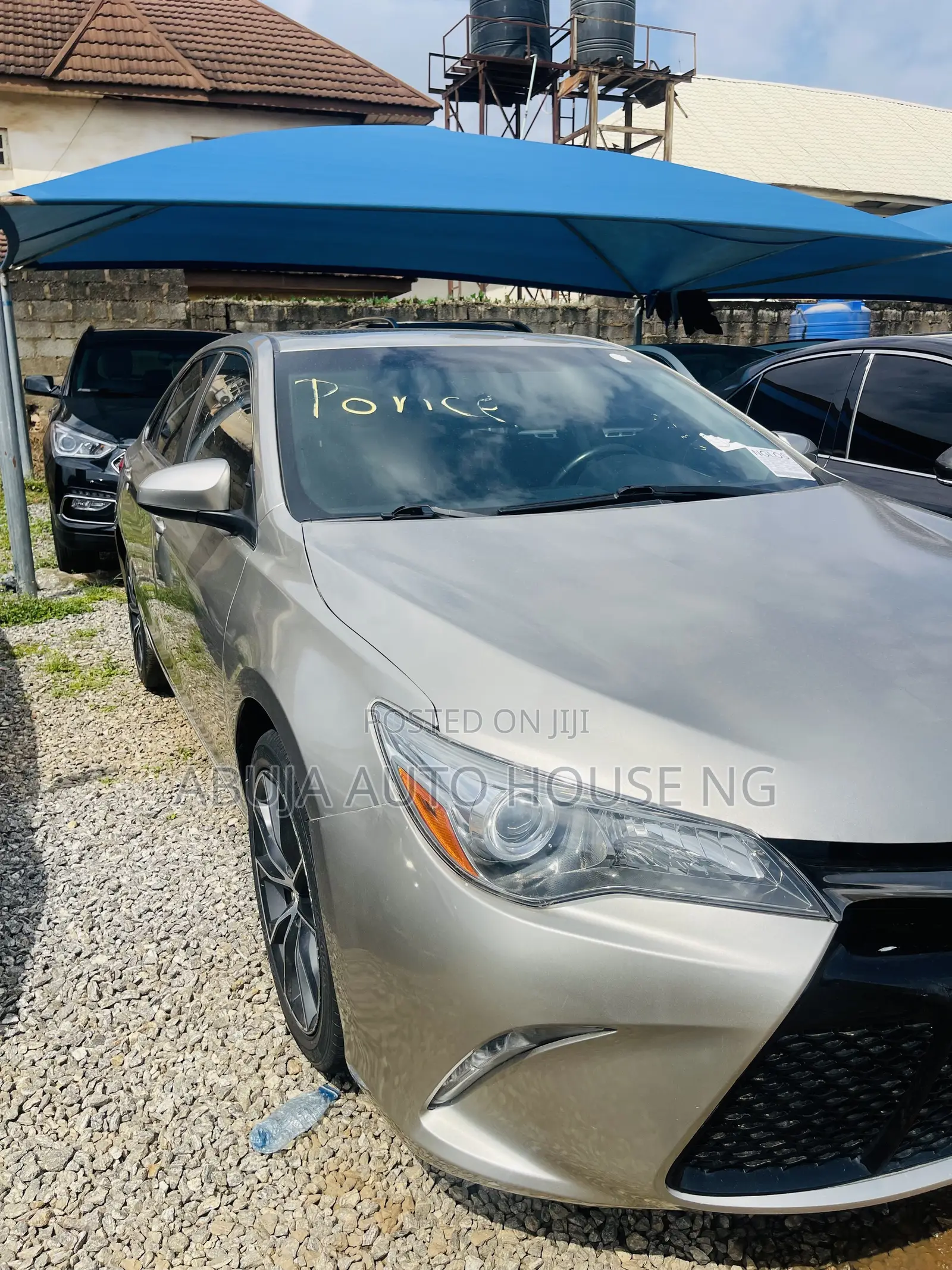 Toyota Camry XSE 4dr Sedan (2.5L 4cyl 6A) 2015 Gold