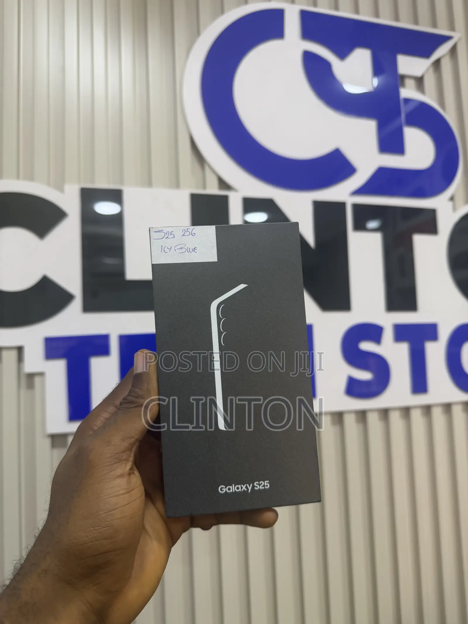 New Samsung Galaxy S25 256 GB Blue