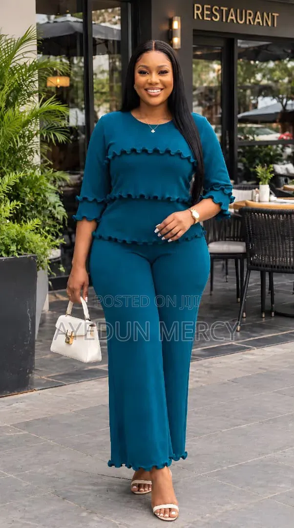 2pcs Clothing for Ladies