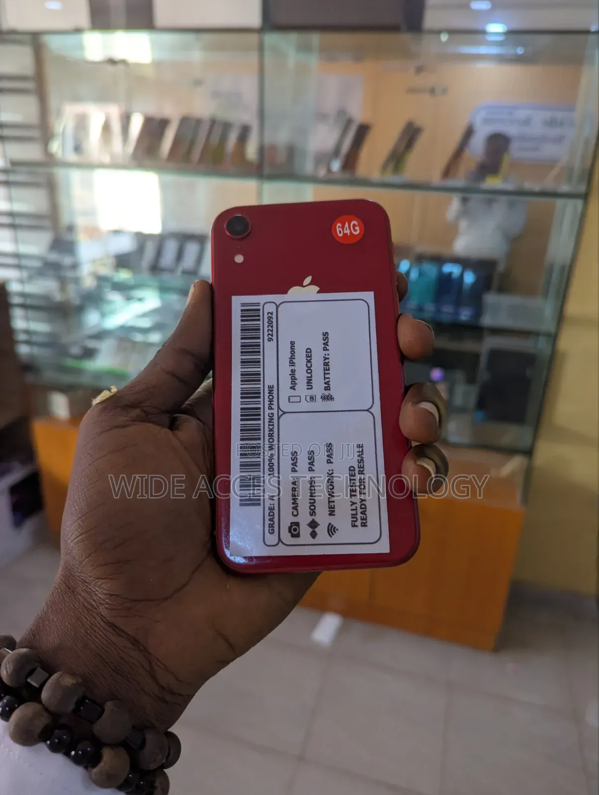 Apple iPhone XR 64 GB Red