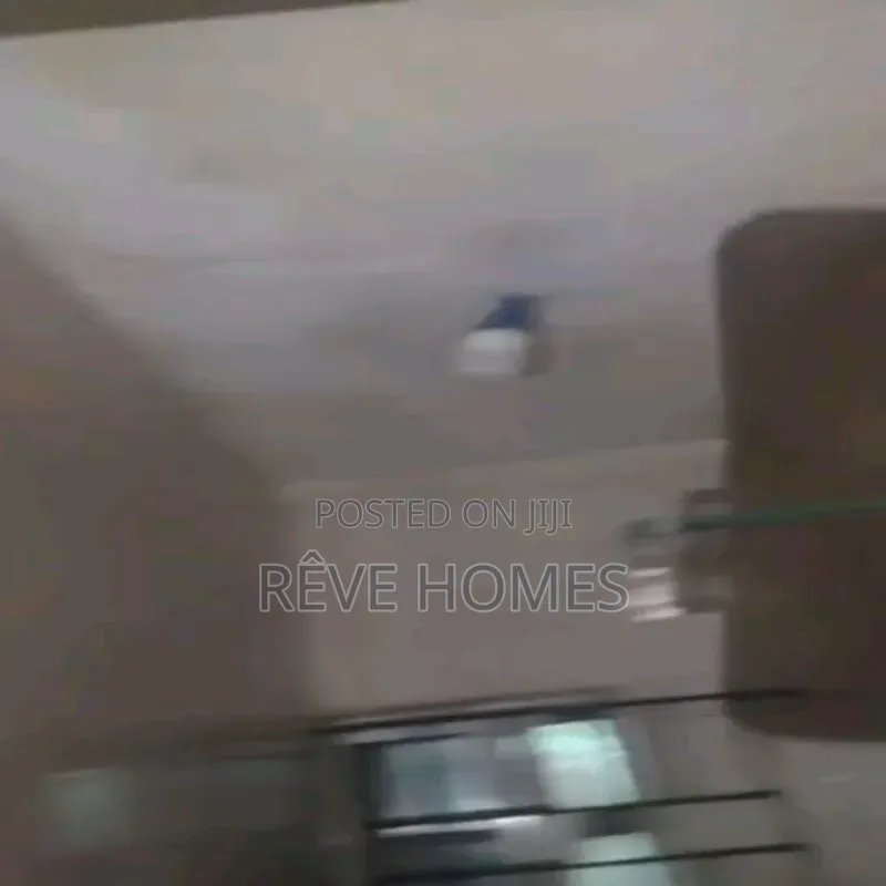 2bdrm Block of Flats in Ebute Metta for rent