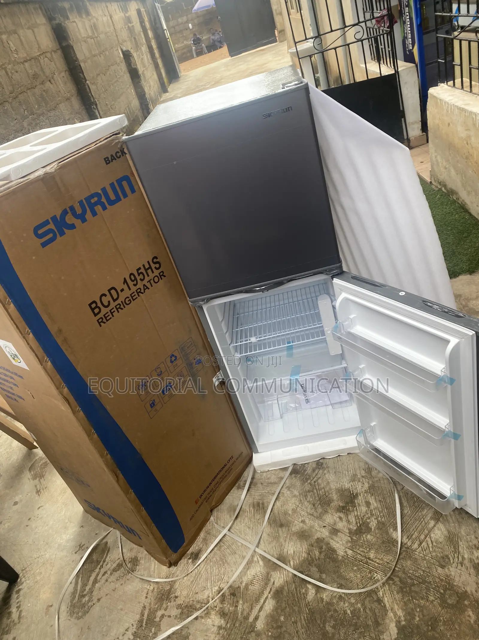 Skyrun 195hs Household Cooling Appliance 195l Top Freezer