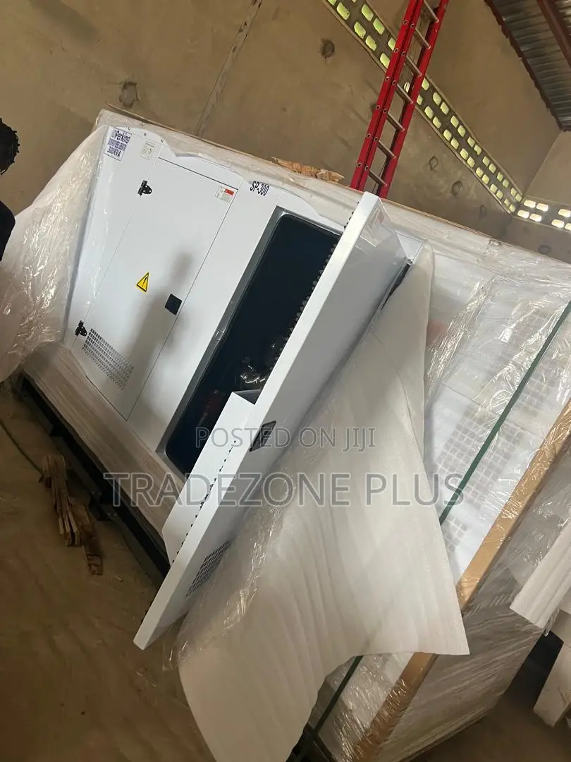 Perkins 300kVA Commercial Diesel Generator – Silent Type