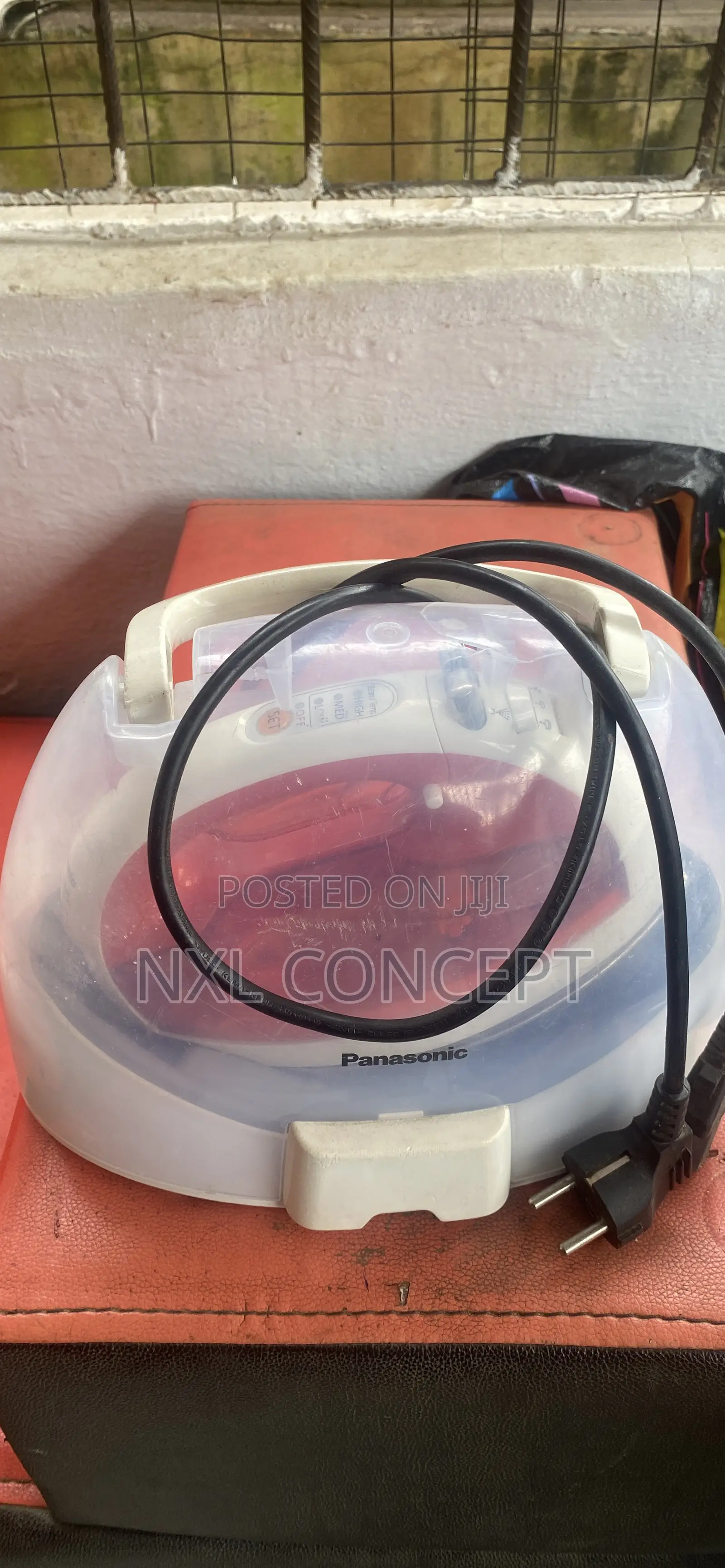 Panasonic Multi-Setting Steam Iron – Smooth Ironing