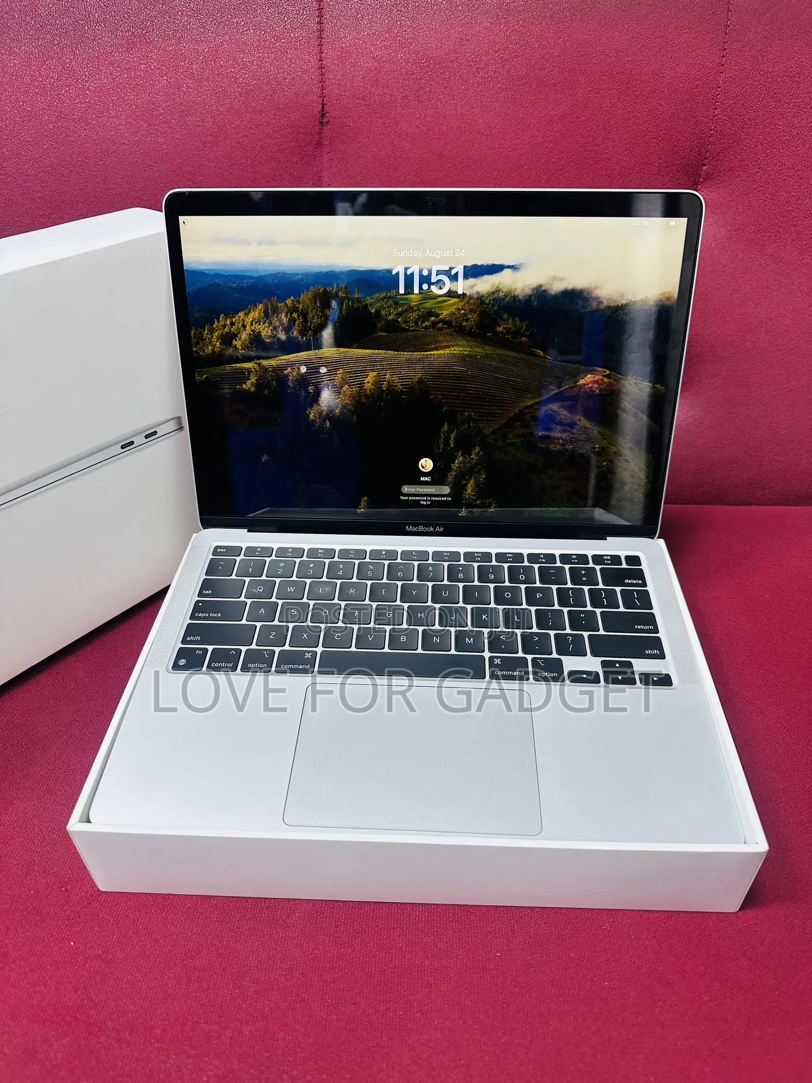 Laptop Apple MacBook Air 2020 8GB Apple M1 SSD 256GB