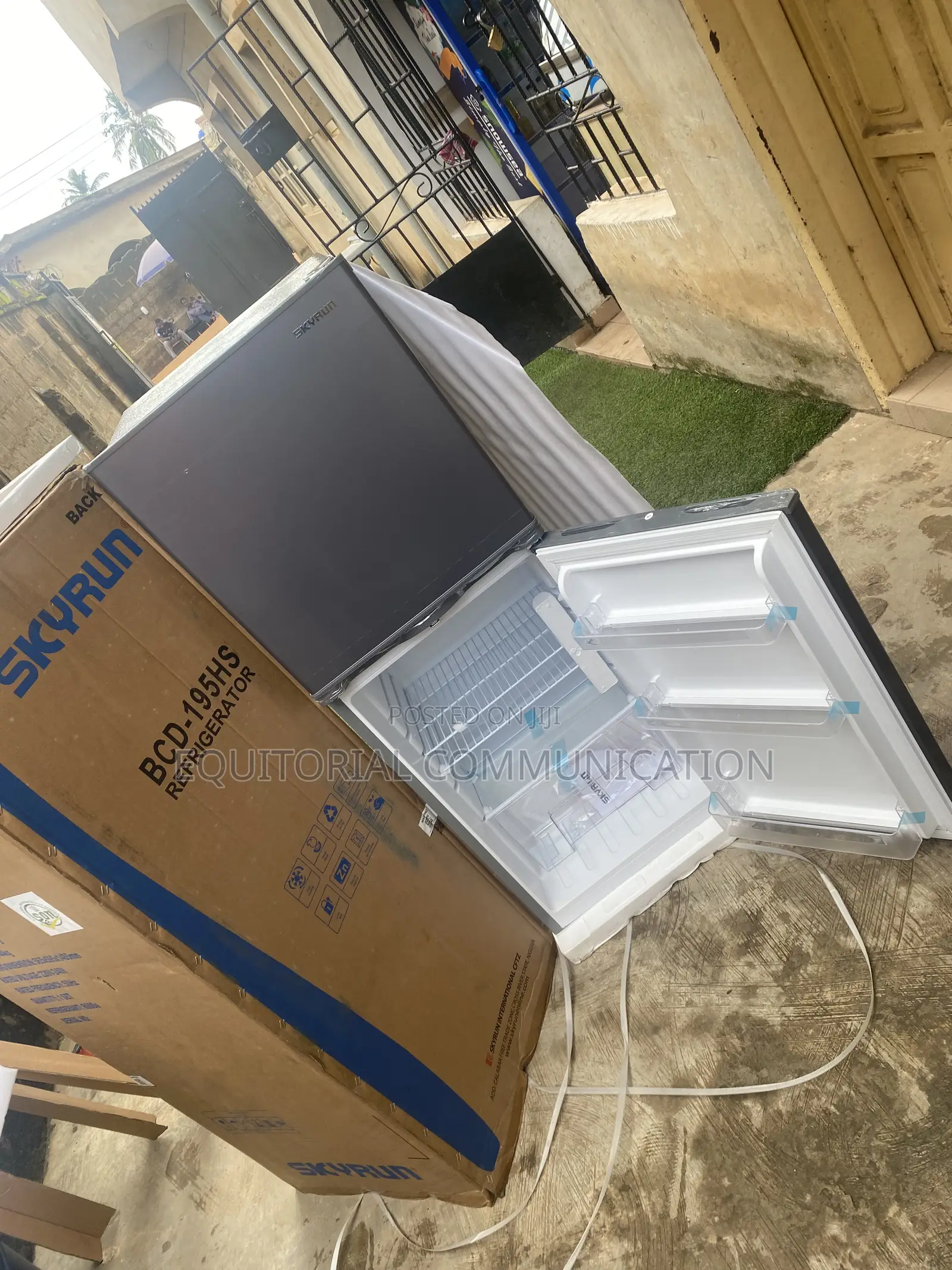 Skyrun BCD-195hs Home Storage Appliance 195l Top Freezer