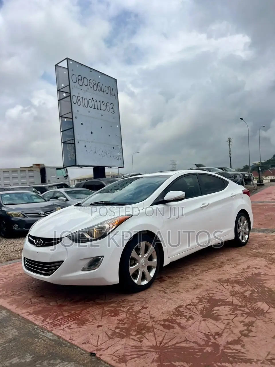 Hyundai Elantra 2013 White