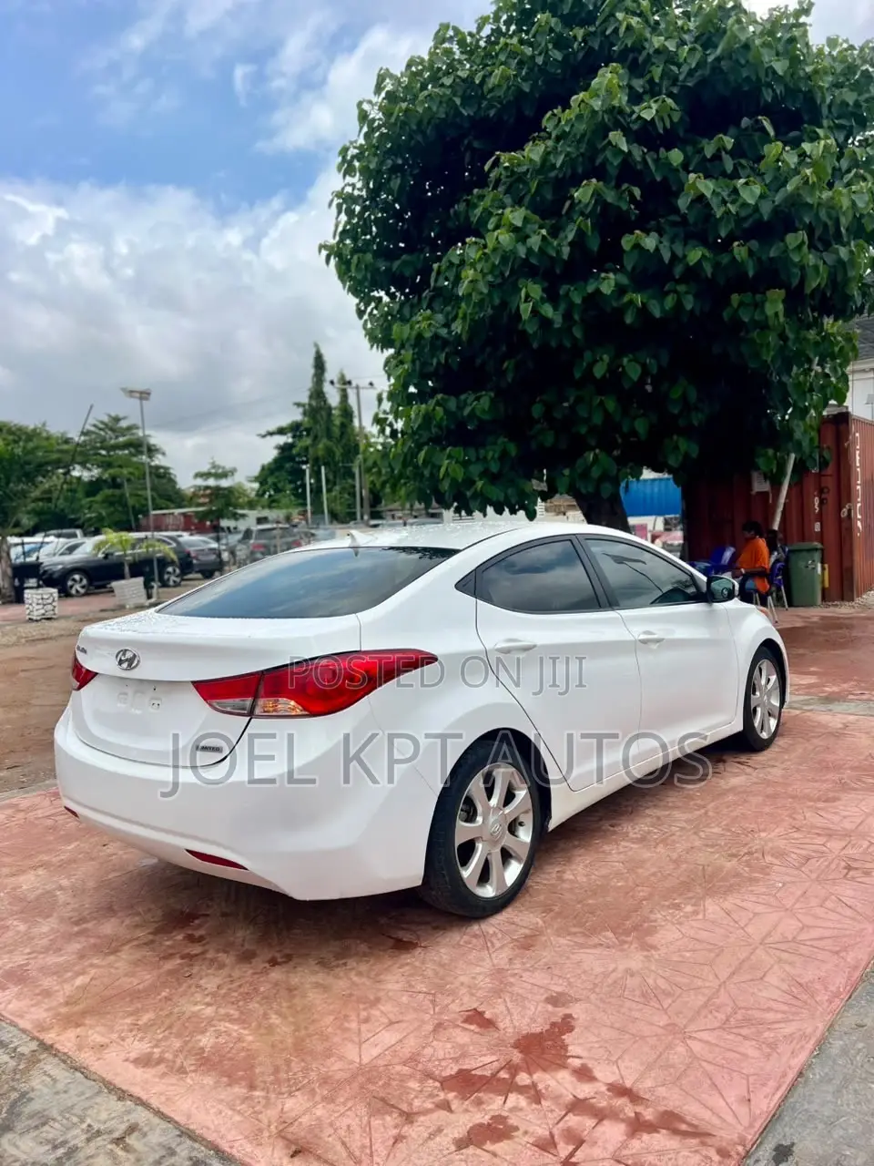 Hyundai Elantra 2013 White