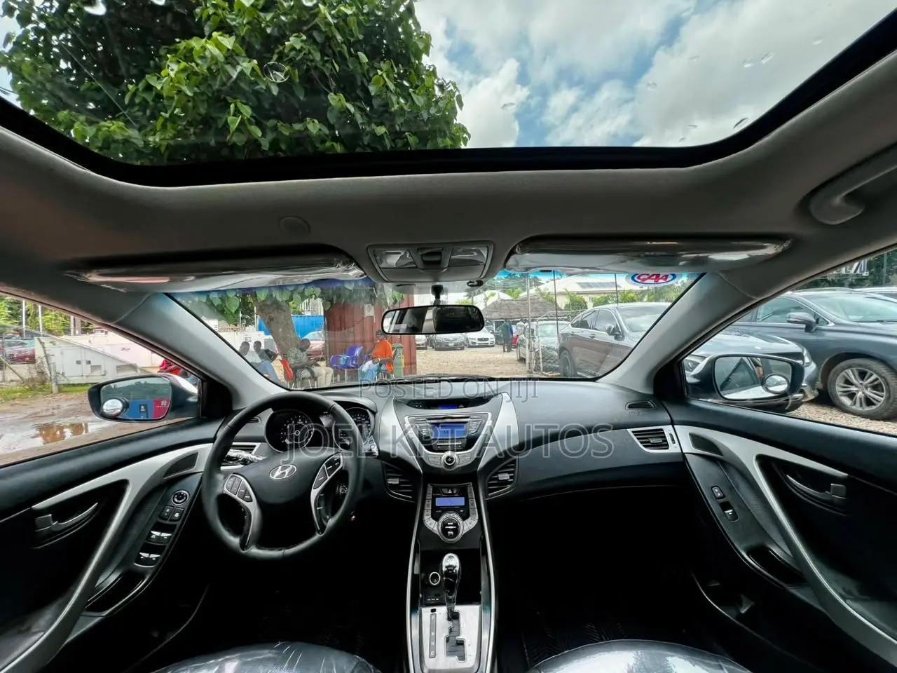 Hyundai Elantra 2013 White