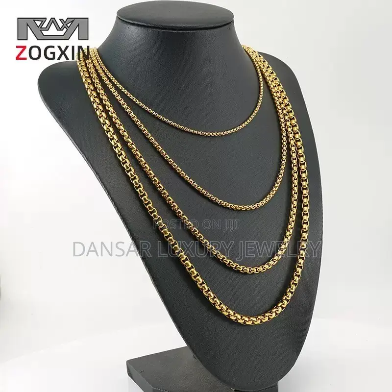 Square Pearl Statement Luxury Chain