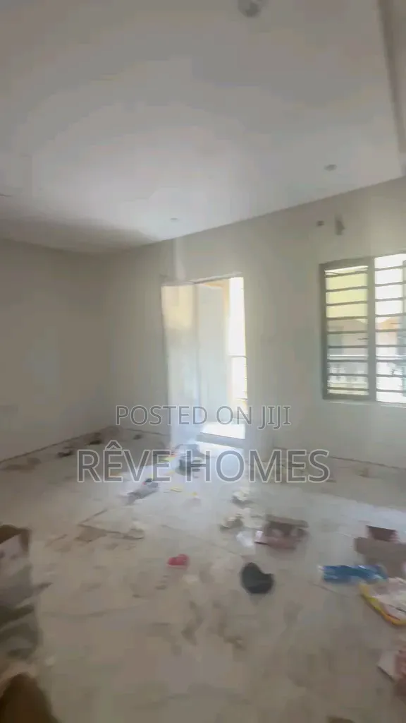 2bdrm Block of Flats in Ogudu Road for rent