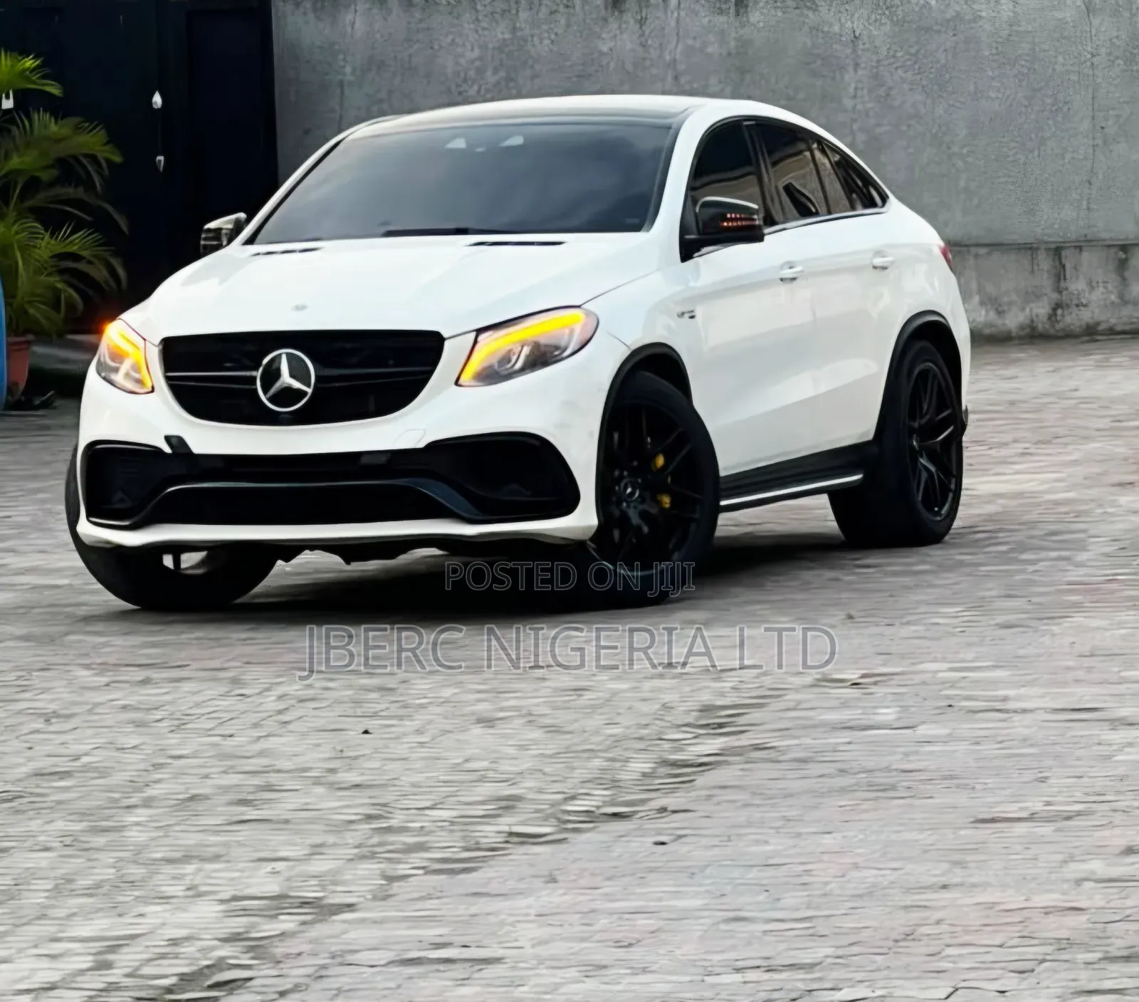 Mercedes-Benz GLE-Class 2019 White