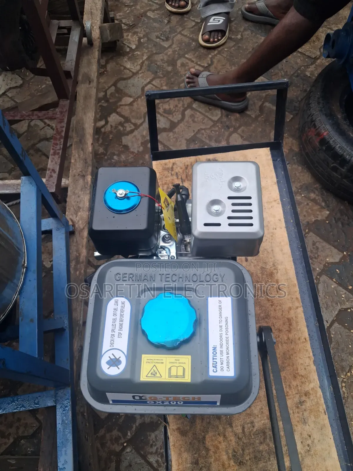 Single Bucket Grinding Machine for All Grinding Purposes