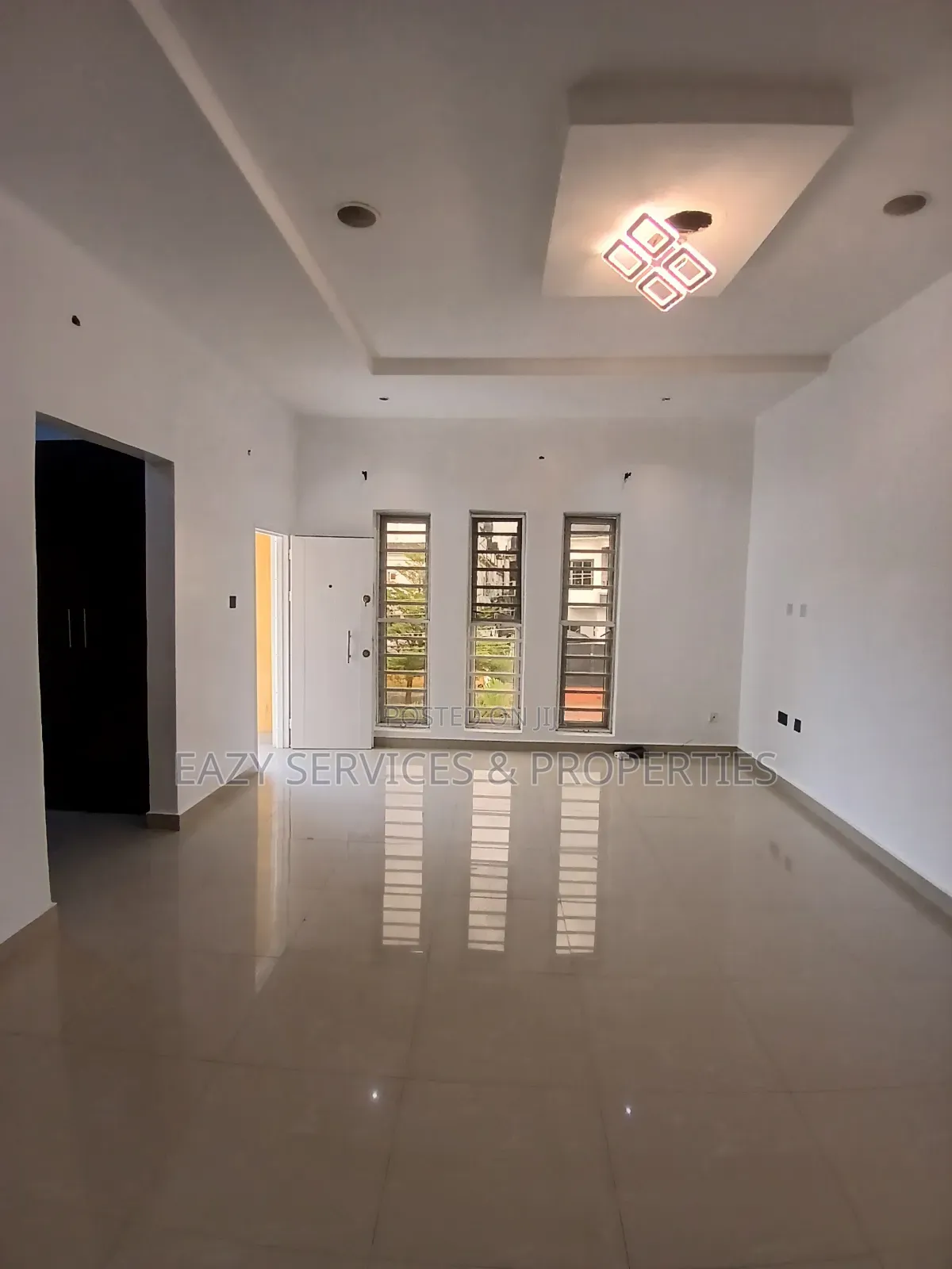 4bdrm Duplex in Oral Estate, Lekki Expressway for rent