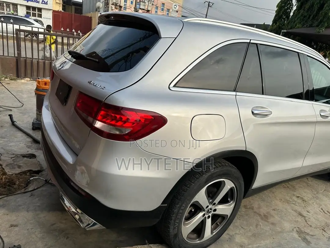 Mercedes-Benz GLC-Class 2019 Silver