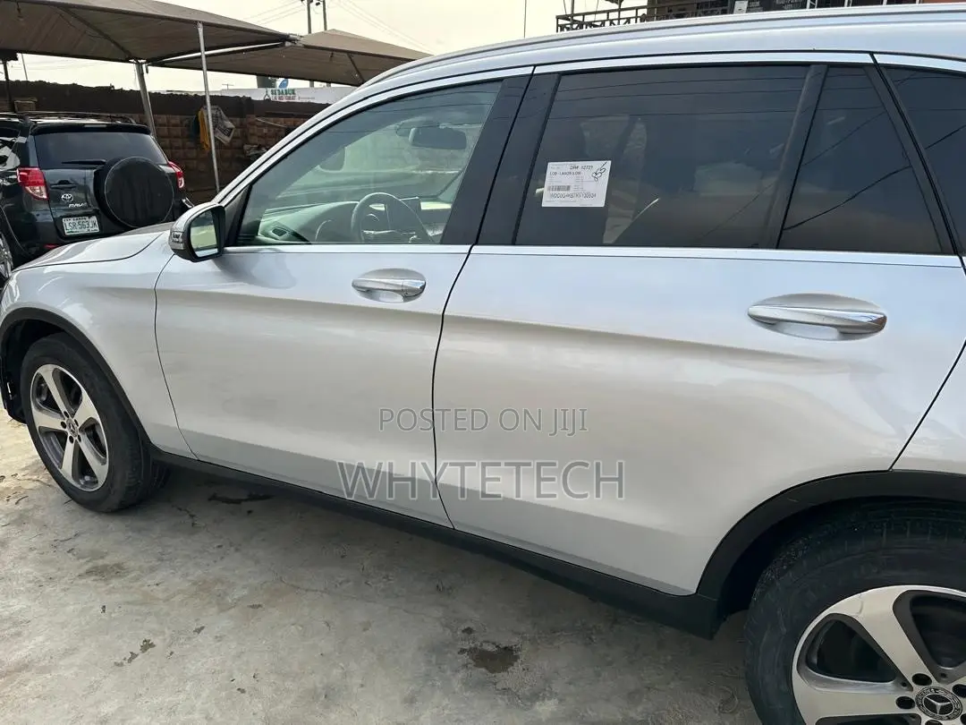 Mercedes-Benz GLC-Class 2019 Silver