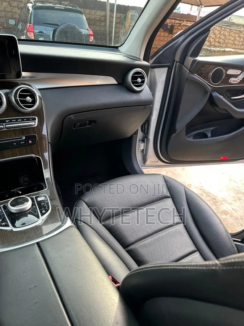 Mercedes-Benz GLC-Class 2019 Silver