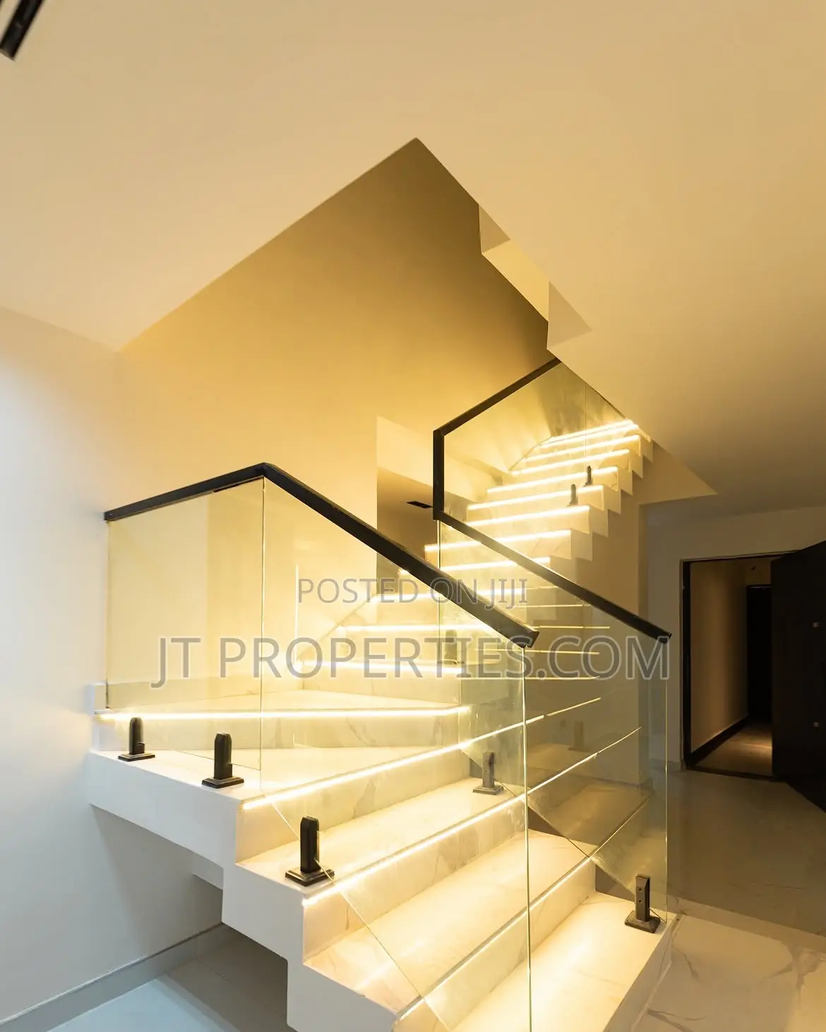 4bdrm Maisonette in Wuye for sale