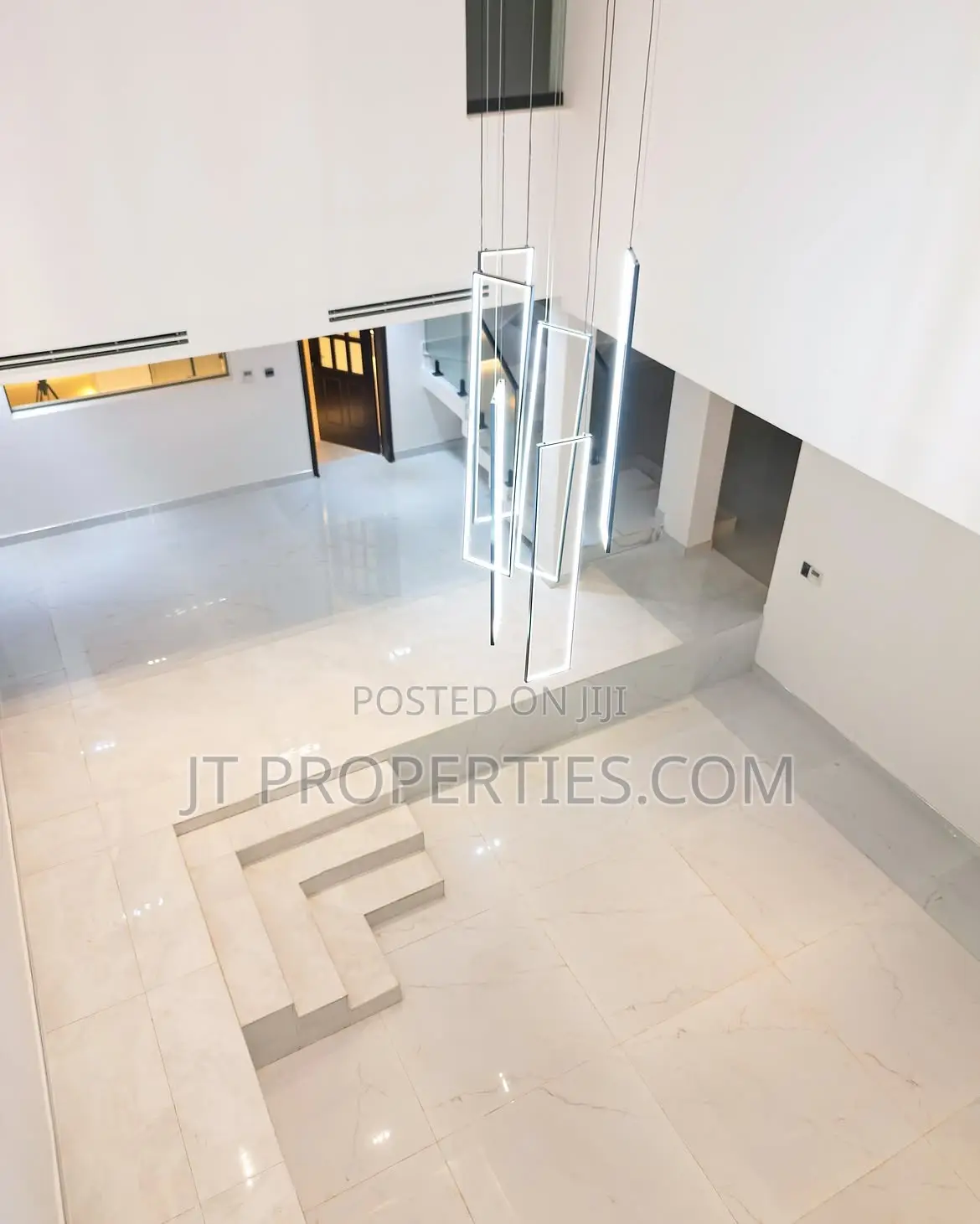 4bdrm Maisonette in Wuye for sale