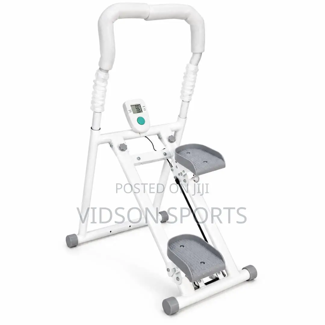 Step Climber Exercise Machine With Handlebar